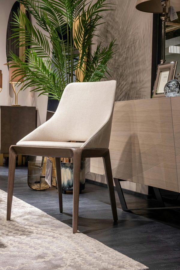 CHAIR KNOK (70EC4)